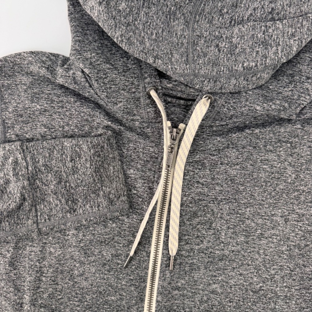 Vuori Halo Performance Hoodie Women Large Gray Full Zip Heathered Thumbholes